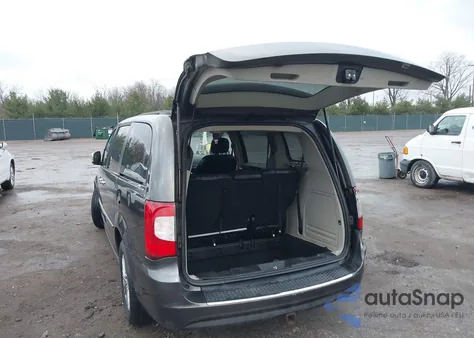 2016 Chrysler Town & Country Touring-L Anniversary Edition from USA, damaged, VIN 2C4RC1CG7GR304570